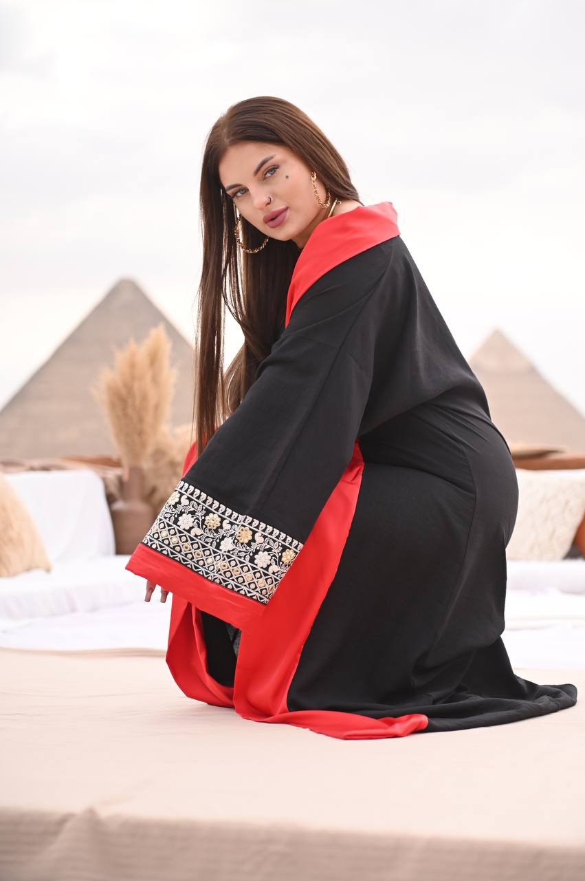 Nadia Abaya