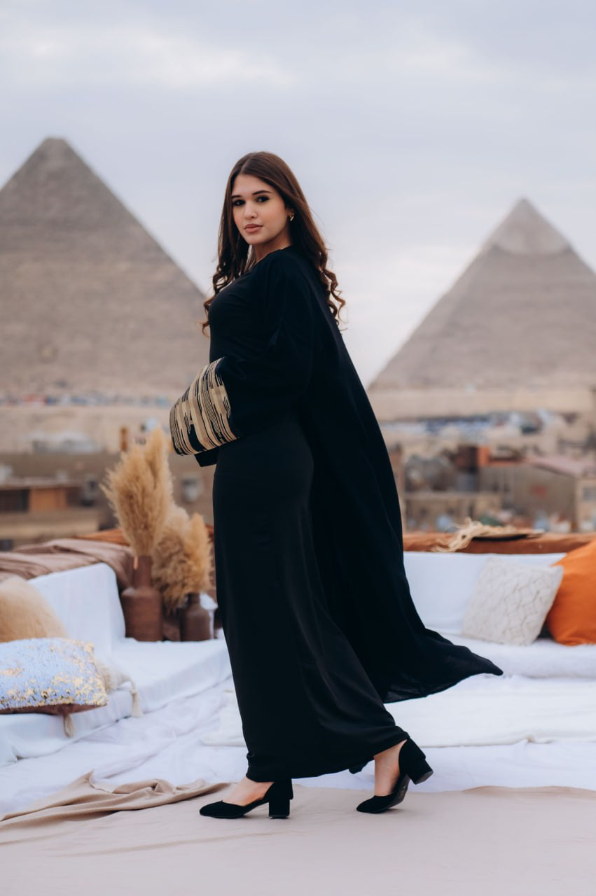Linda Abaya- Mini me
