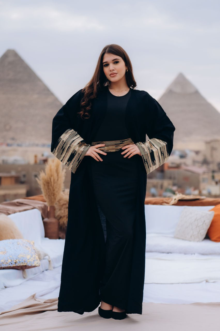 Linda Abaya- Mini me