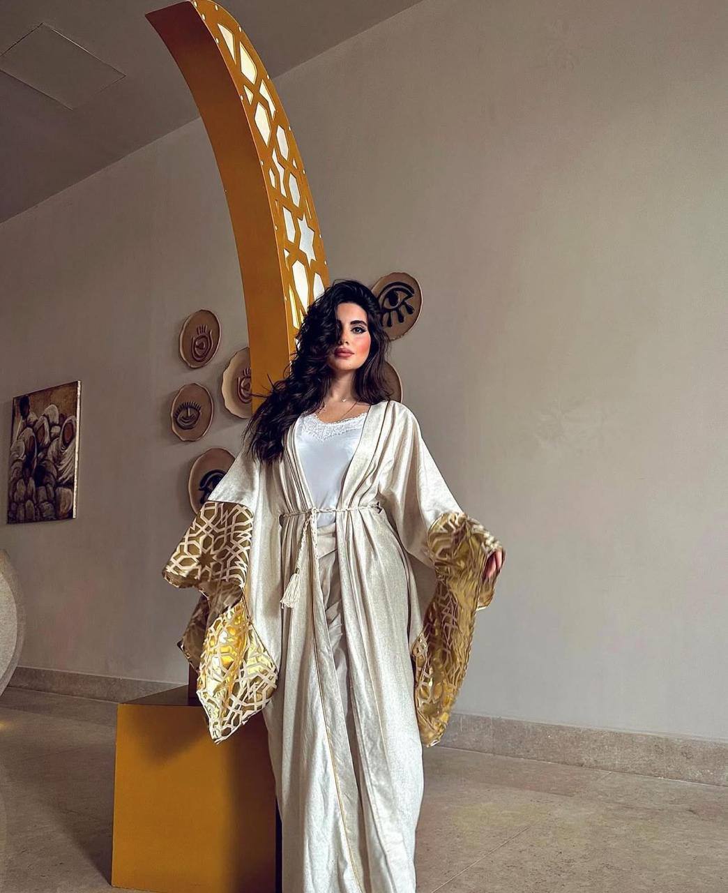 Layla Abaya