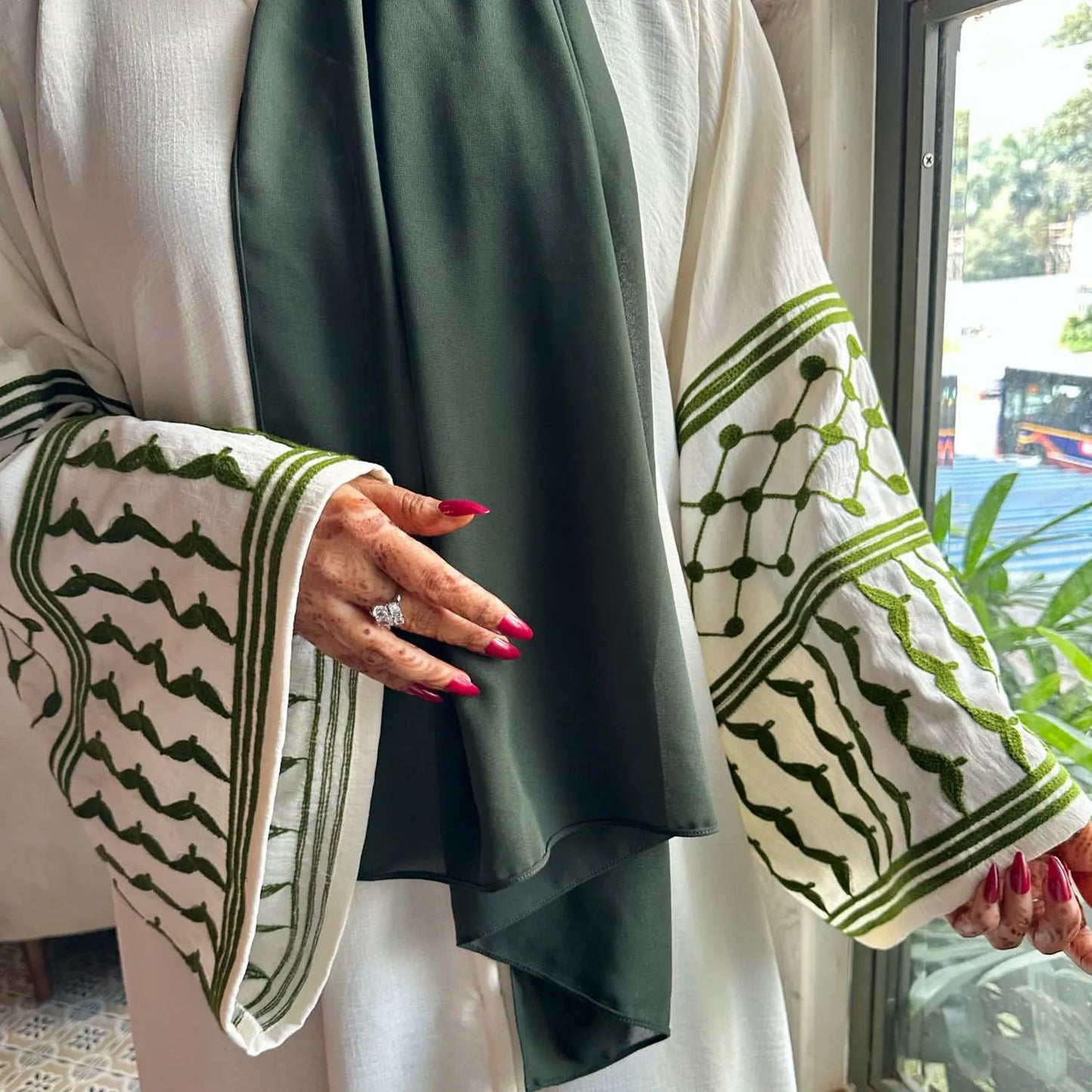 Bisan Abaya
